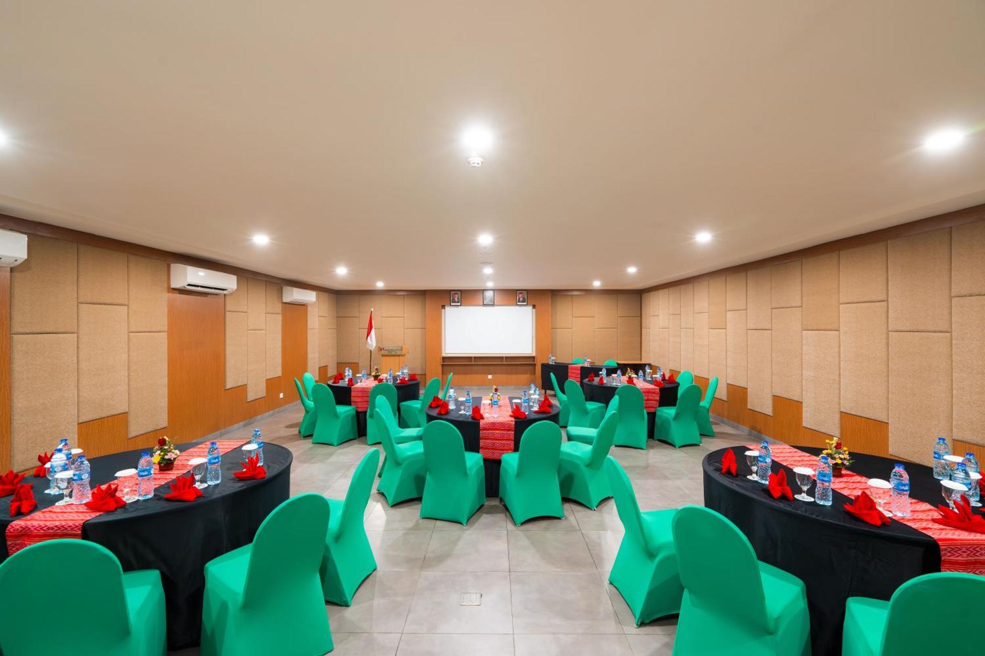 Swiss-Belexpress Kuta Legian Hotel Luaran gambar